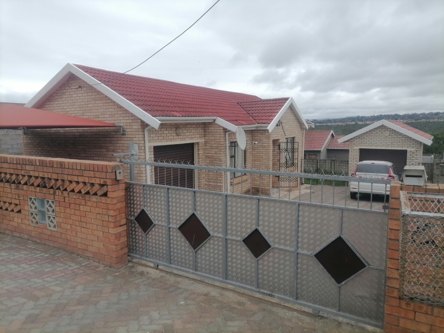 3 Bedroom Property for Sale in Zwelitsha Eastern Cape